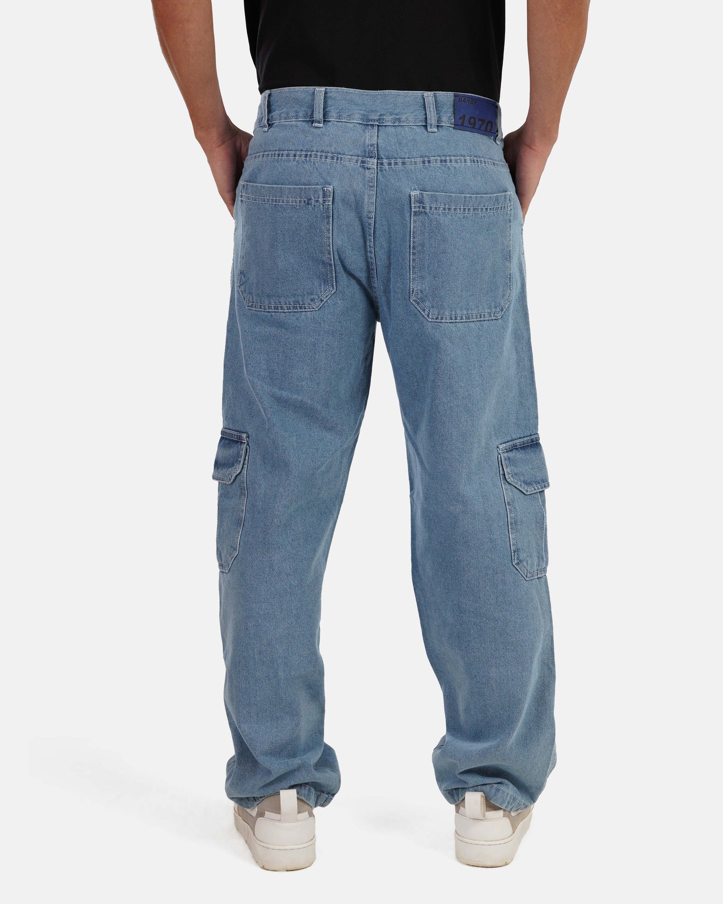 Relaxed Fit Cargo Jeans - Light Blue