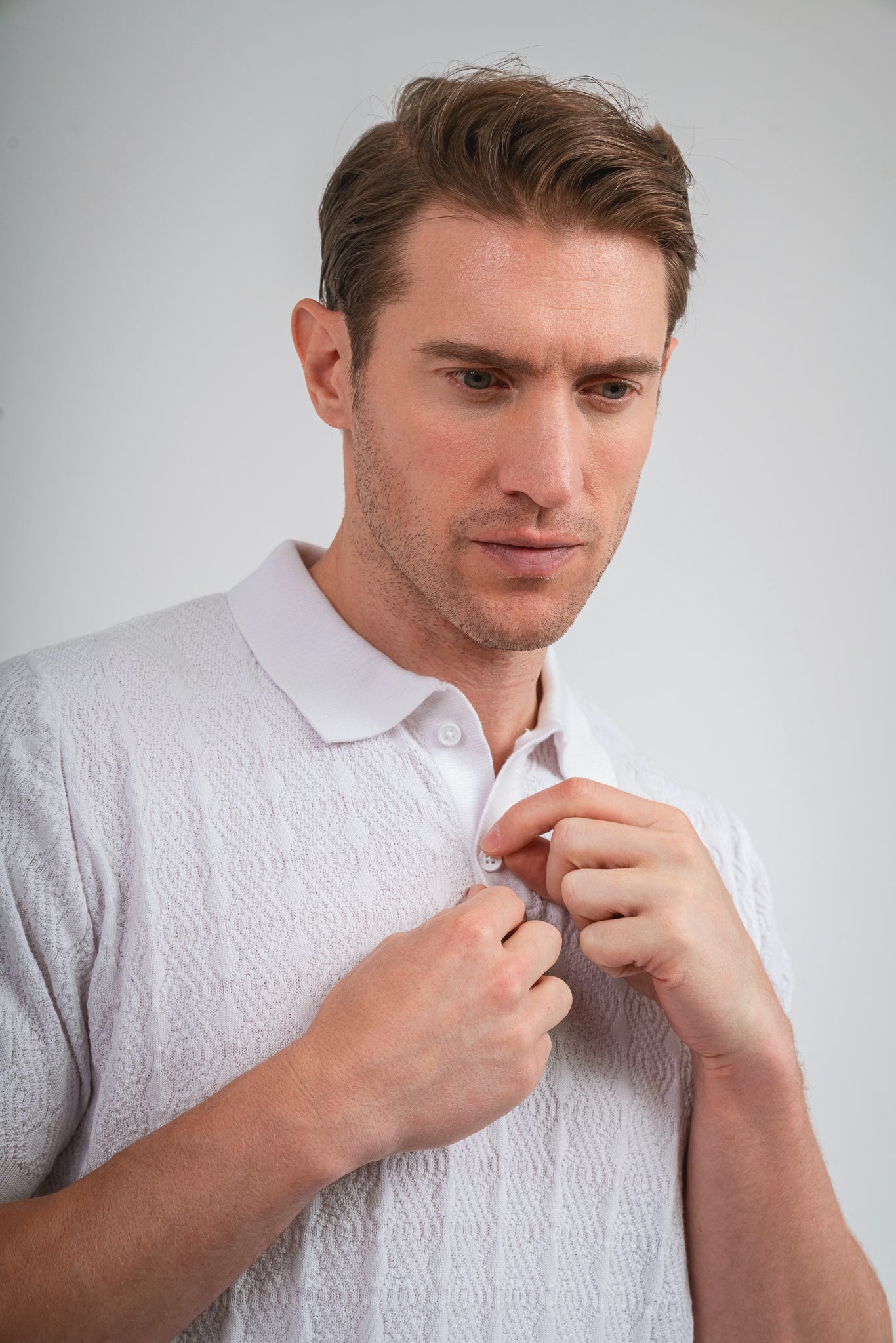 Embroidery Knit polo Shirt - White